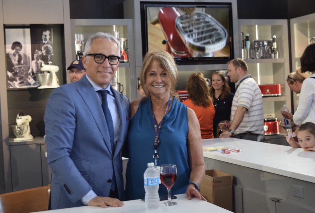 Jane Ammeson with celebrity chef Jeffrey Zakarian